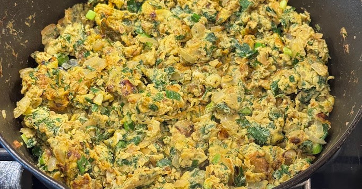 Persian Herb Green Omelette